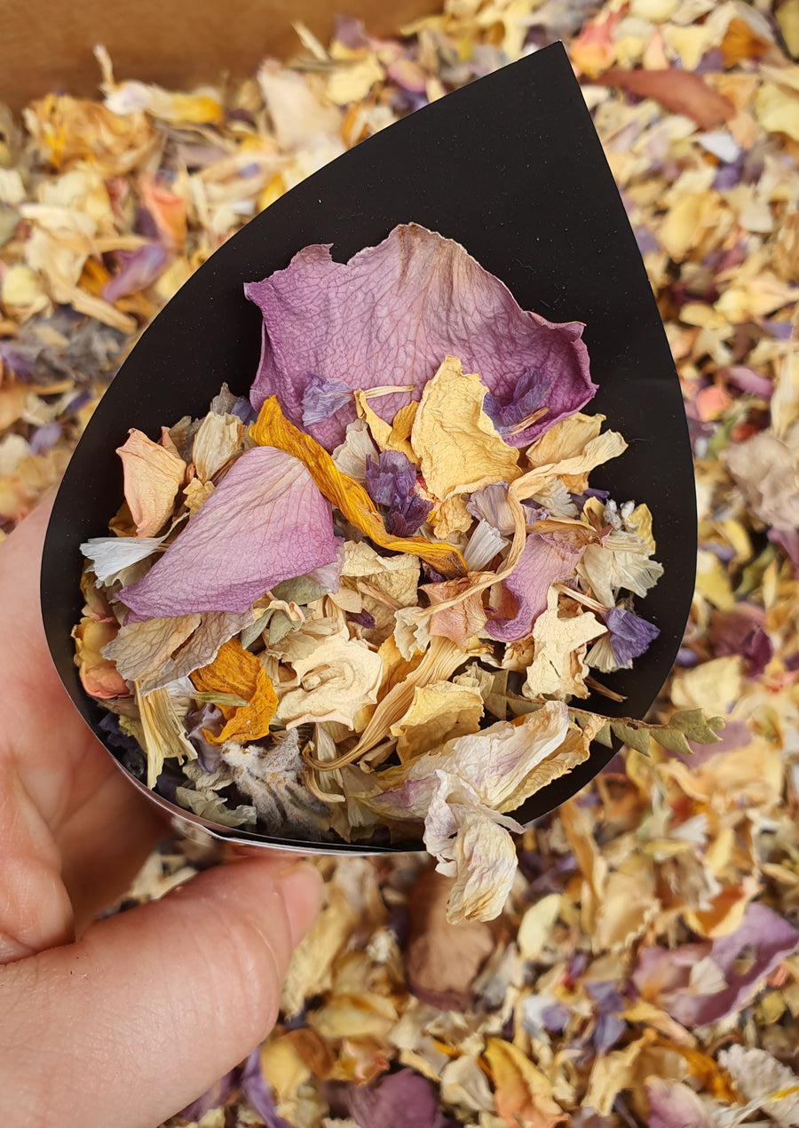 Dry Mixed Flower Confetti - Lavender Vanilla