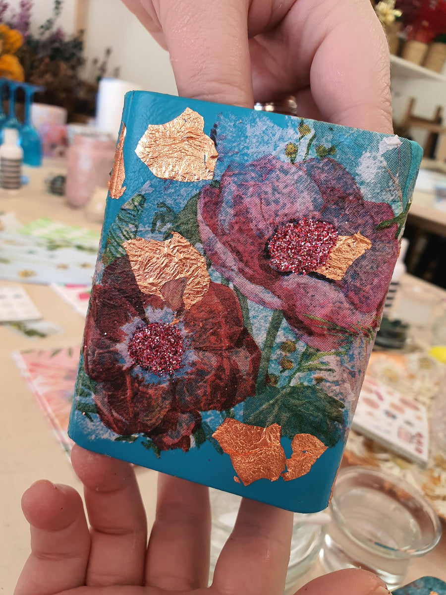 Paint and Sip - The art of Decoupage