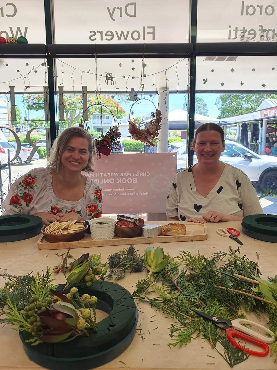 Christmas Wreath Making Workshop - FRESH FLOWERS