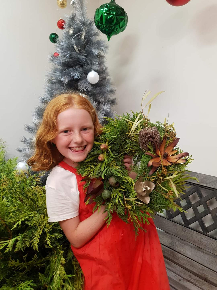 Christmas Wreath Making Workshop - FRESH FLOWERS