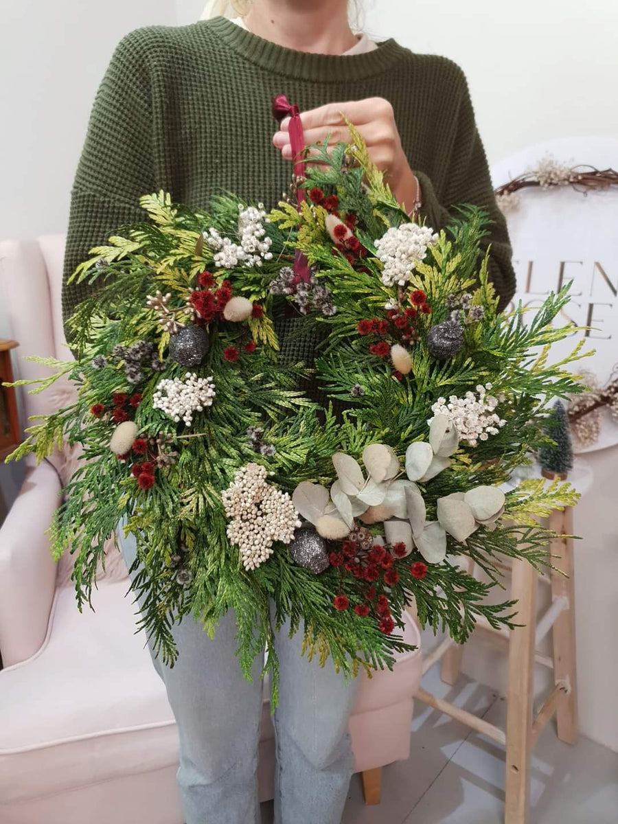 Christmas Wreath Making Workshop - FRESH FLOWERS