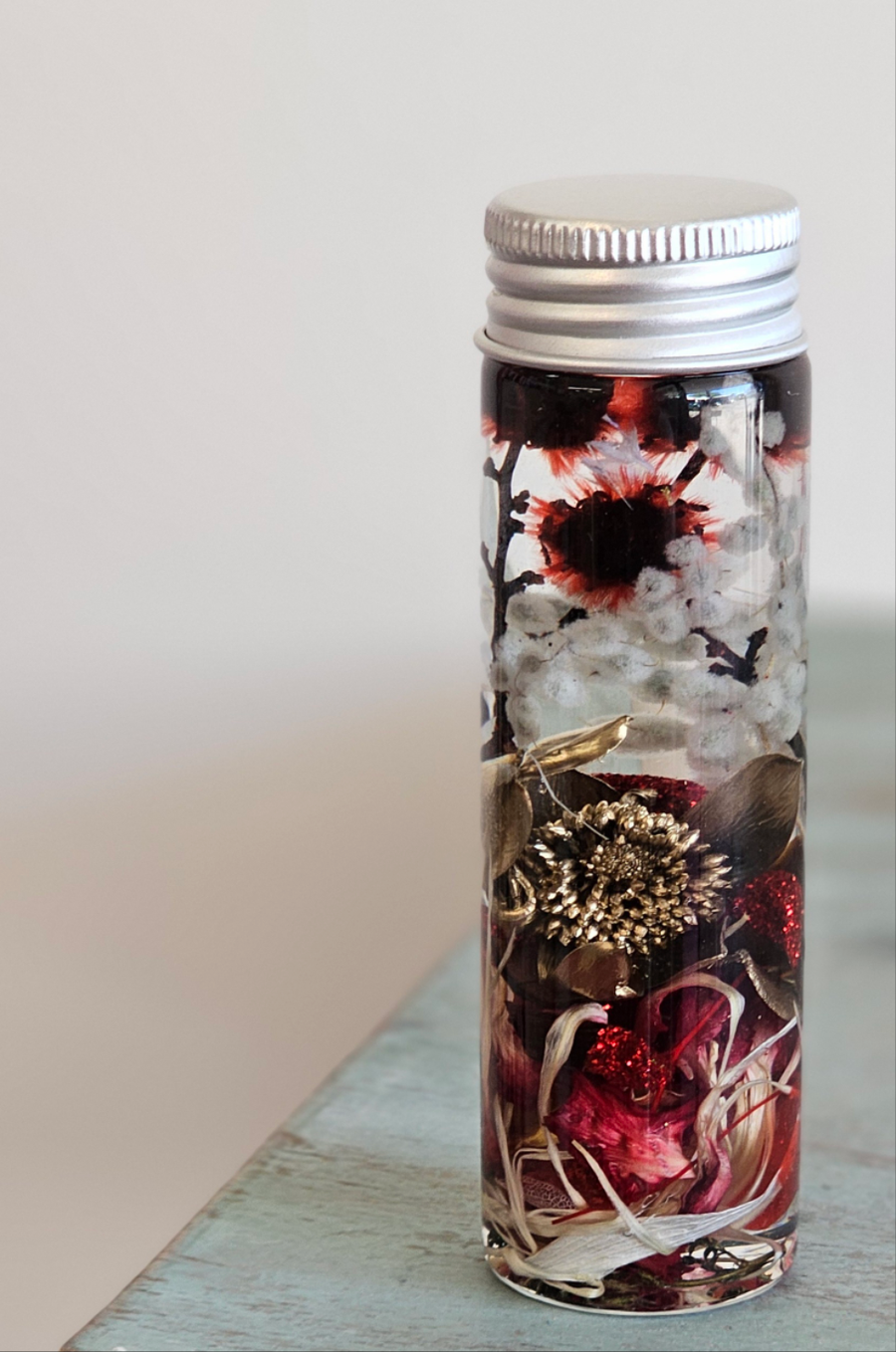 *Christmas Edition* - Florals in a Bottle - Floral Herbariums - 100mm