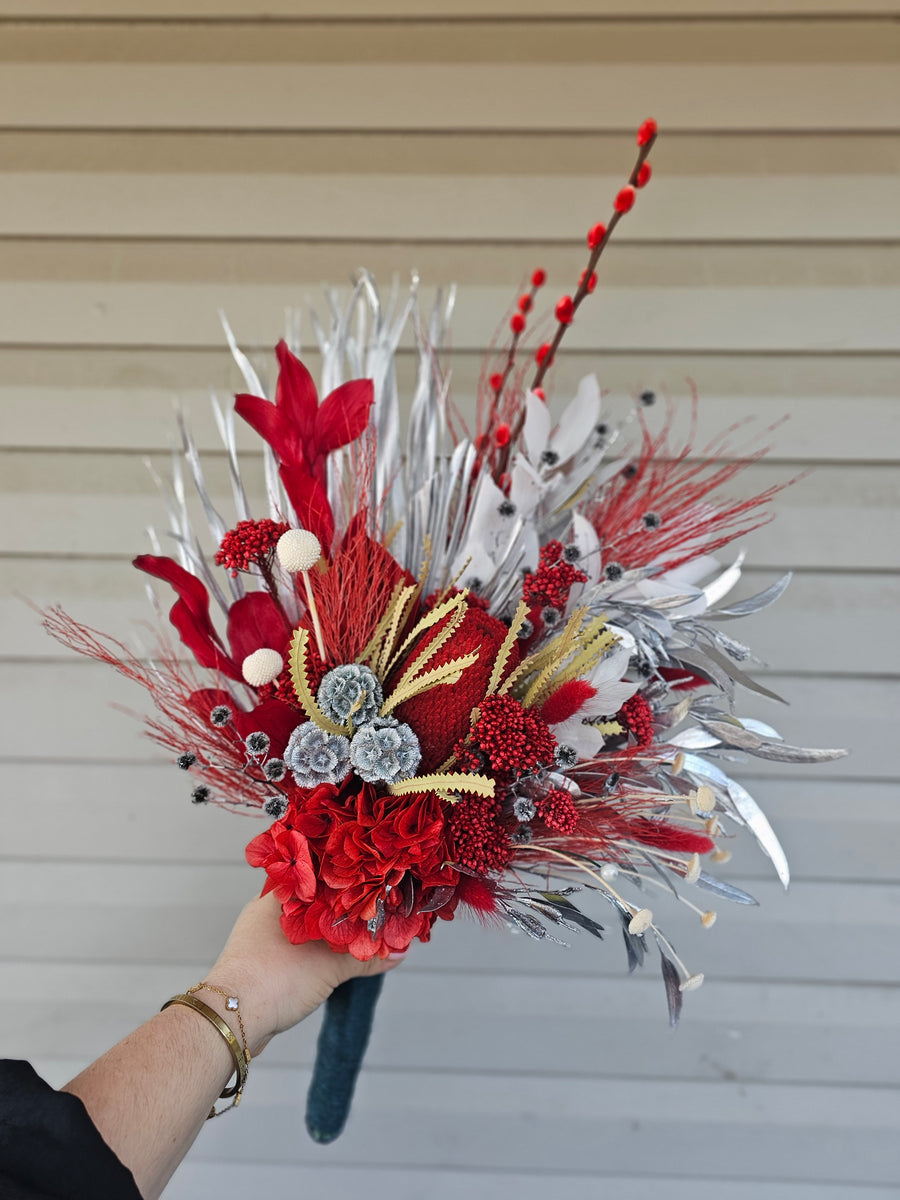 *Christmas Edition* Dry Posy - Red and Silver (VASE NOT INCLUDED)