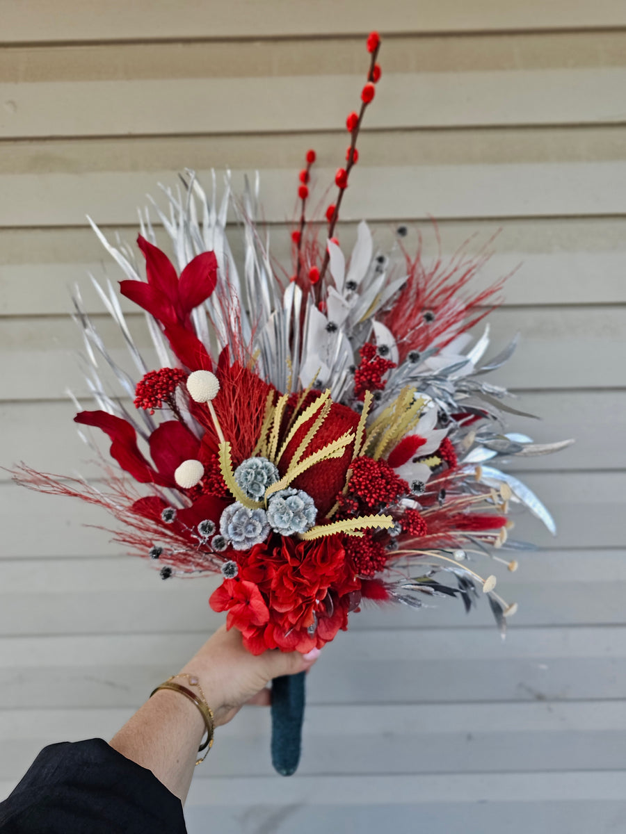 *Christmas Edition* Dry Posy - Red and Silver (VASE NOT INCLUDED)