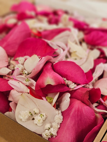 Fresh Mixed Flower Petal Confetti - Pink Tones
