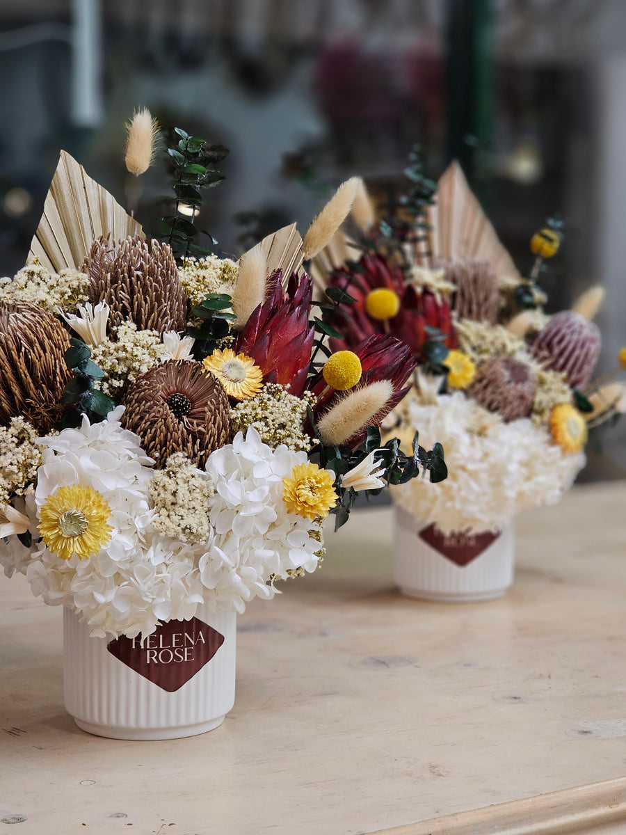Dry Floral Arrangement - 
