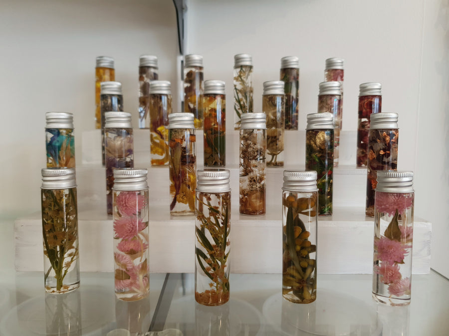 Florals in a Bottle - Floral Herbariums - MIXED FLORALS - Florist Choice - 95mm