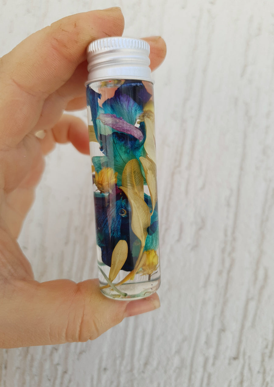 Florals in a Bottle - Floral Herbariums - MIXED FLORALS - Florist Choice - 95mm