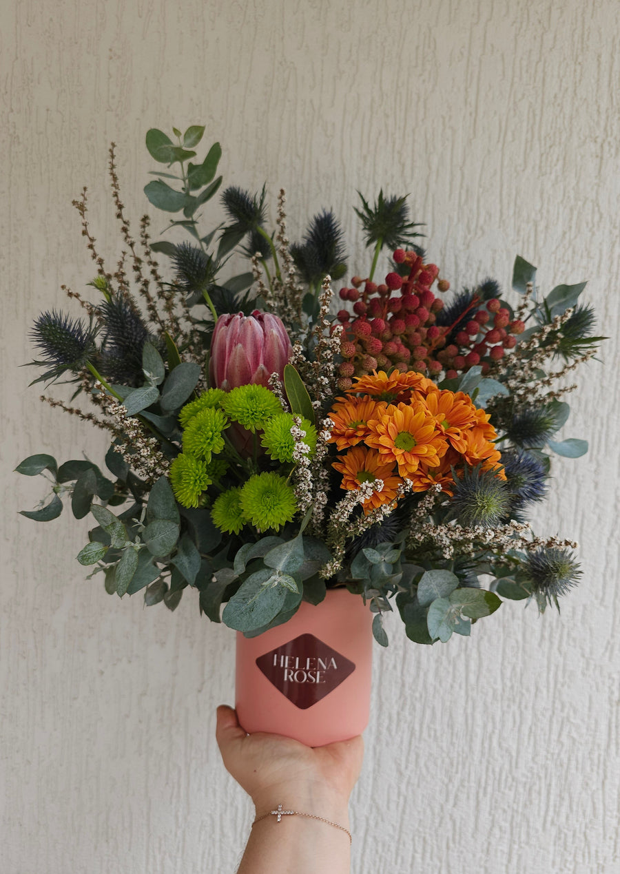 Seasonal Native Floral Arrangement in a Vase Workshop