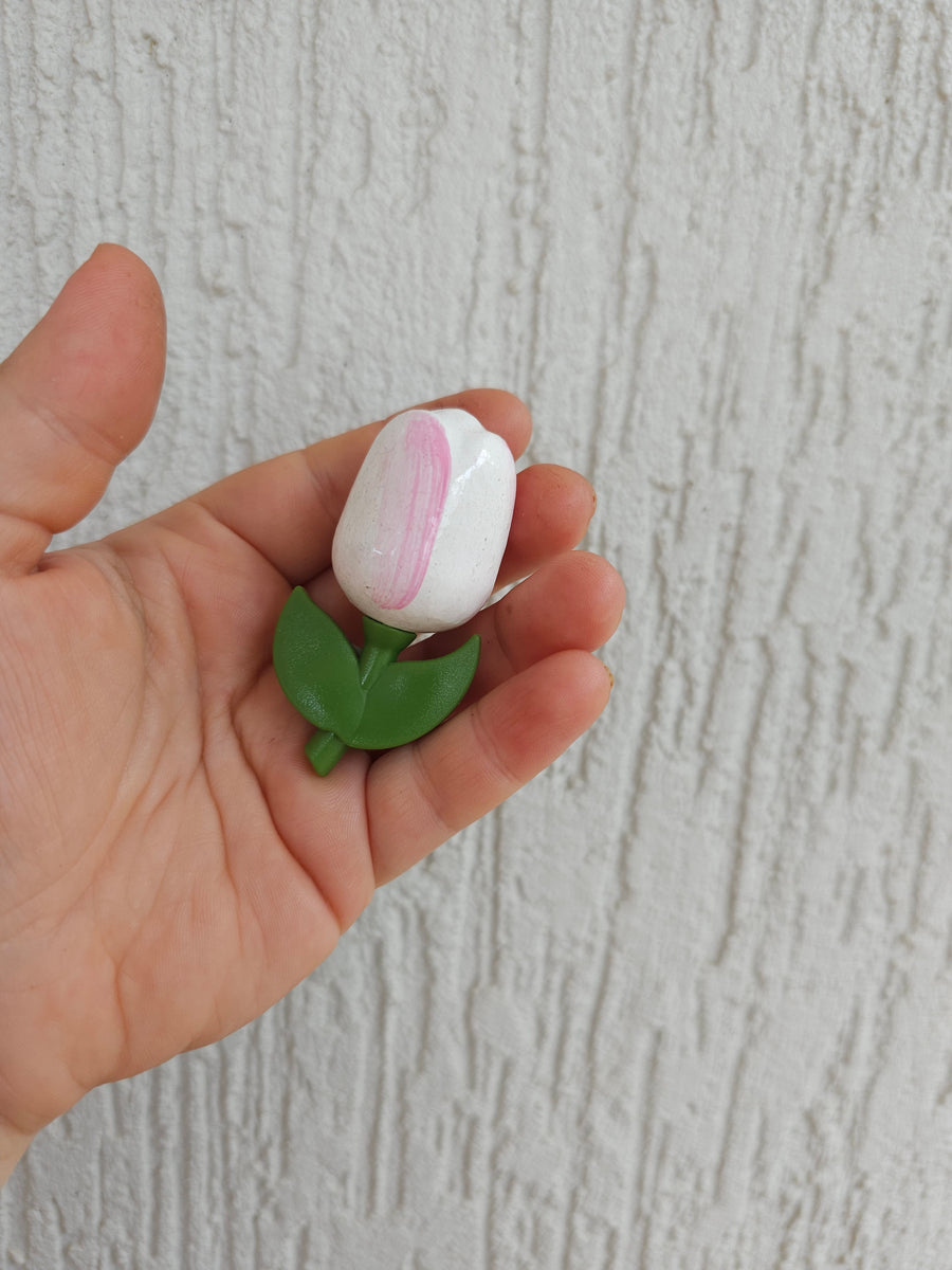 Wooden Tulip Magnets