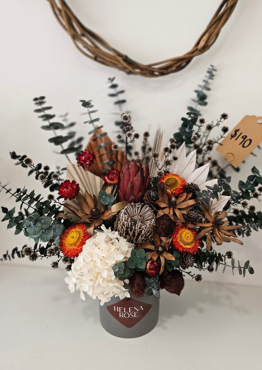 Dry Floral Arrangement - 