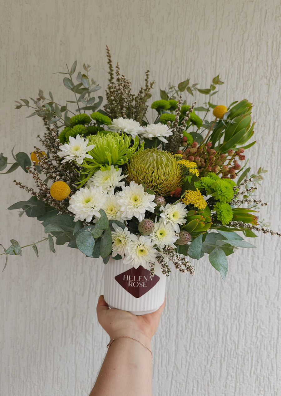 Seasonal Native Floral Arrangement in a Vase Workshop