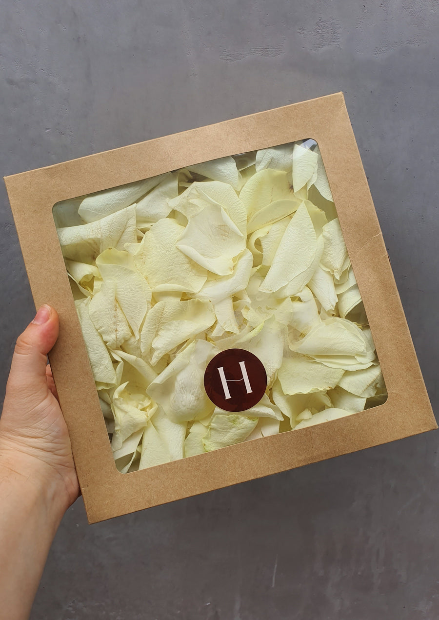 Fresh Rose Petal Confetti