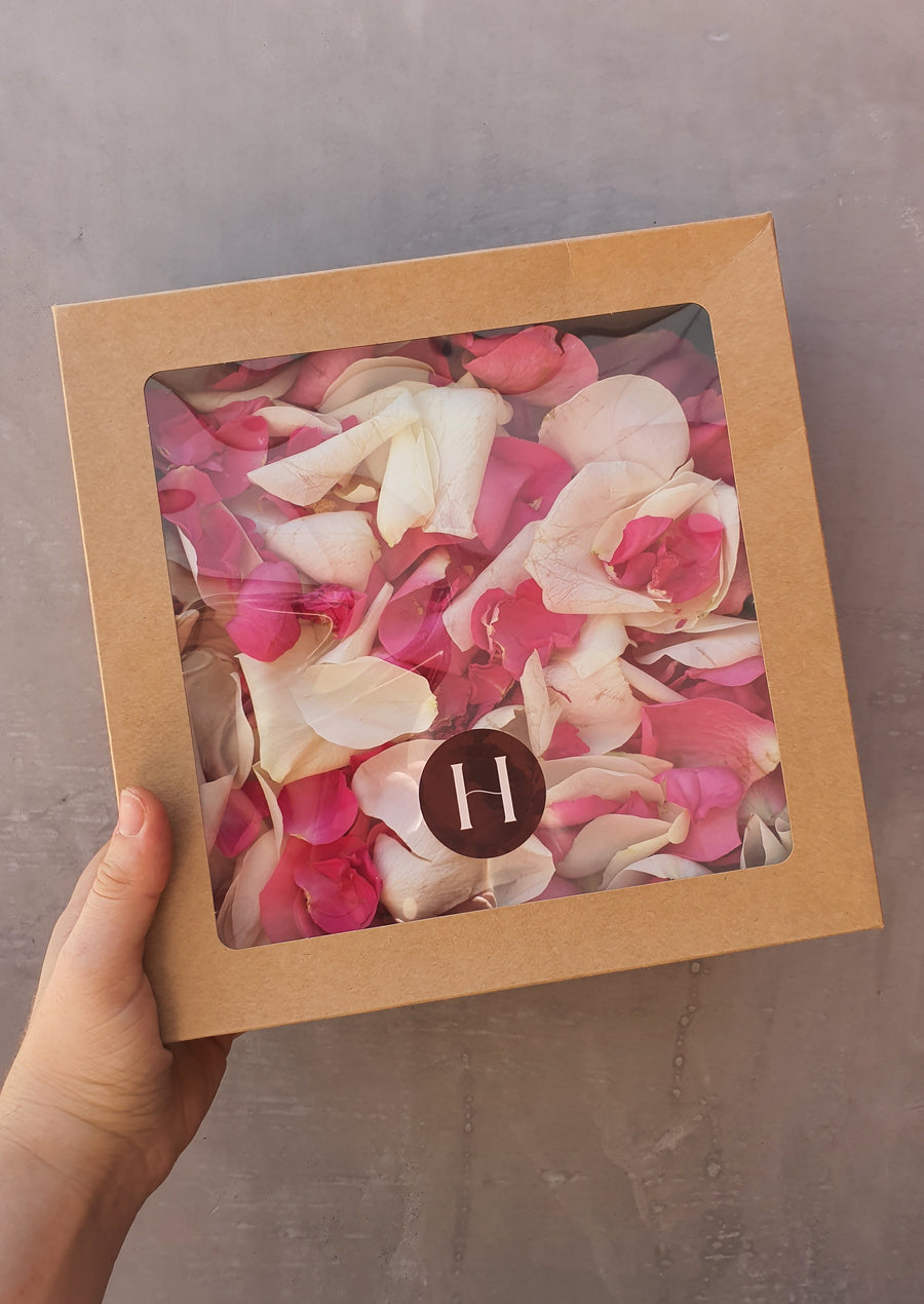 Fresh Rose Petal Confetti