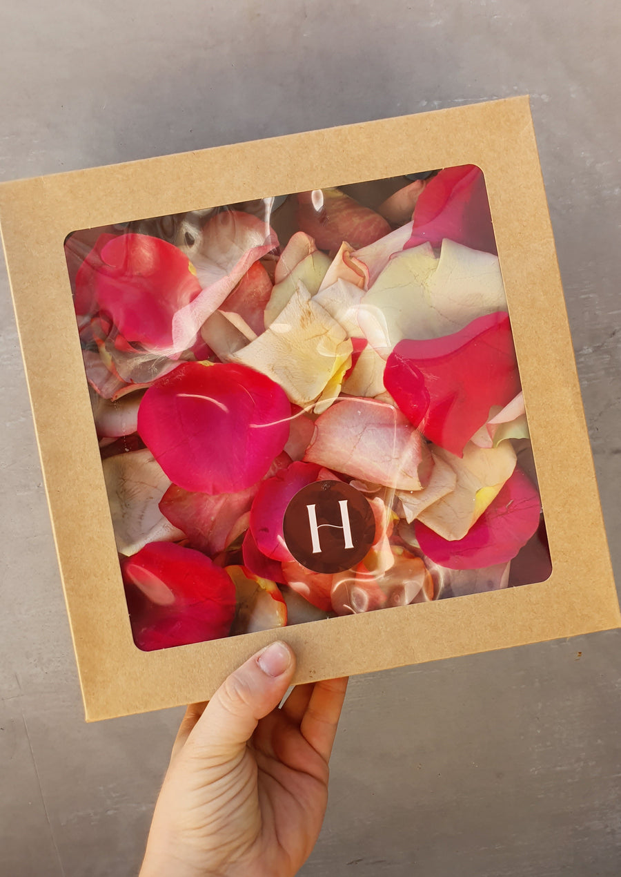 Fresh Rose Petal Confetti