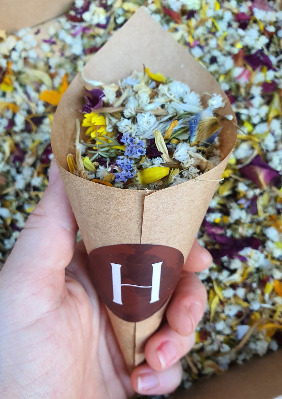 Dry Mixed Flower Confetti with babys breath