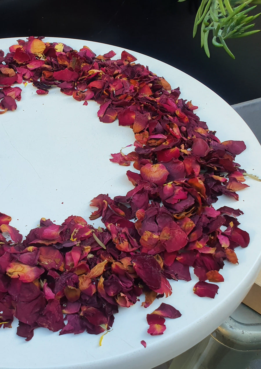 Dry Rose Petal Confetti - Red