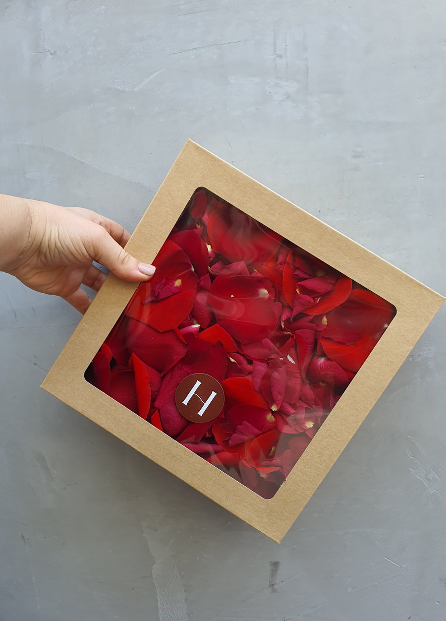 Valentines Day Rose Petal Scatter - Fresh Rose Petals - RED