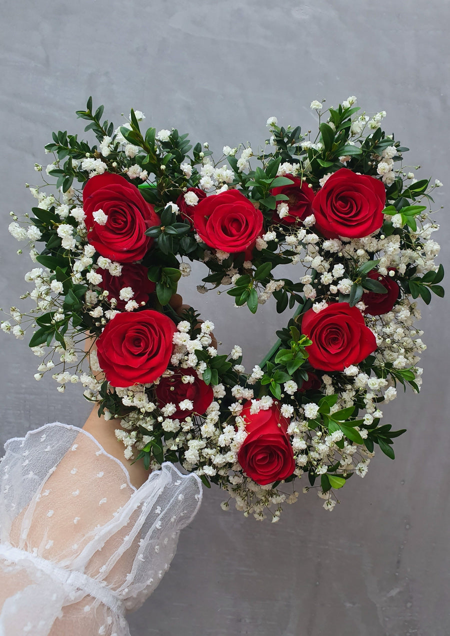 Valentine's Day - Fresh Floral Heart Wreath Workshop