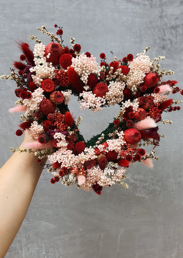 Heart Wreath - Everlasting Dry Flowers - Medium
