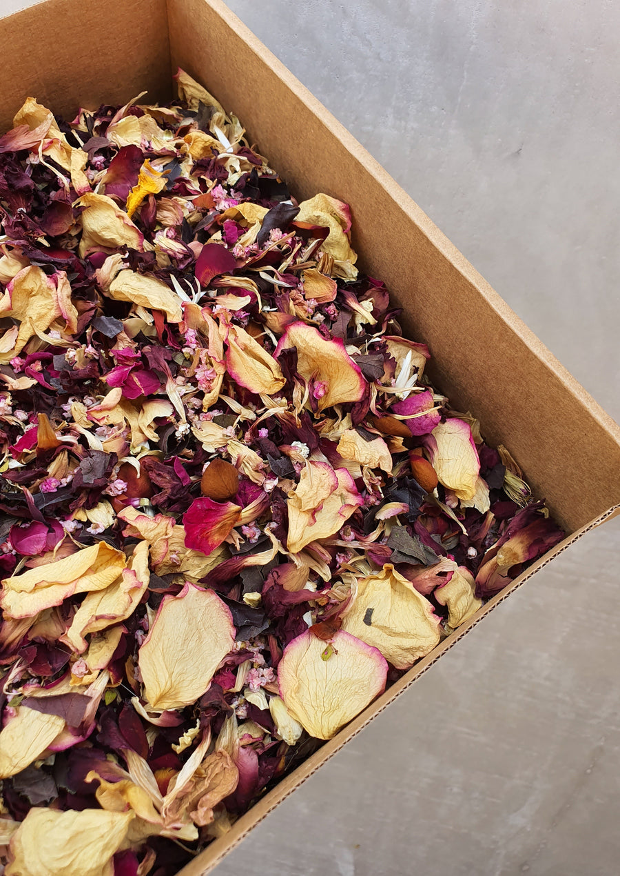 Dry Mixed Flower Confetti - Burgandy Tones