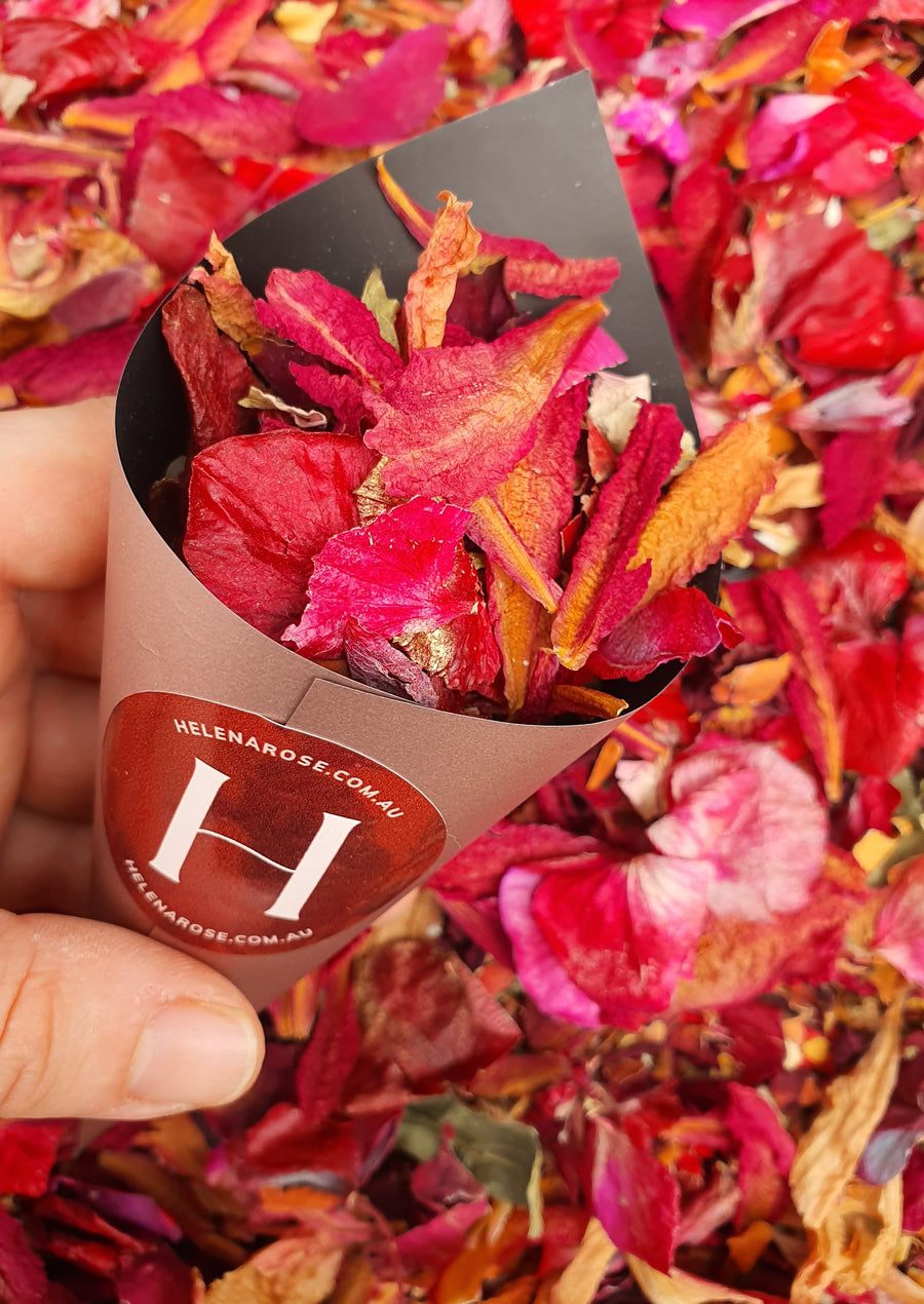 Dry Mixed Flower Confetti - Red and Pink Tones