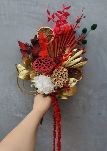 *Christmas Edition* Dry Posy - Red and Gold (VASE NOT INCLUDED)