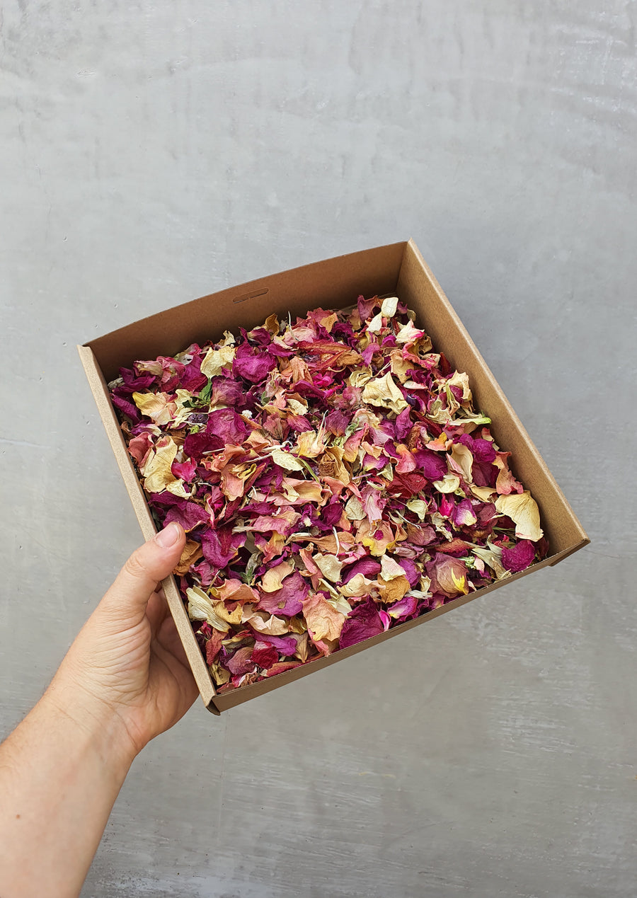 Dry Mixed Flower Confetti - Pink