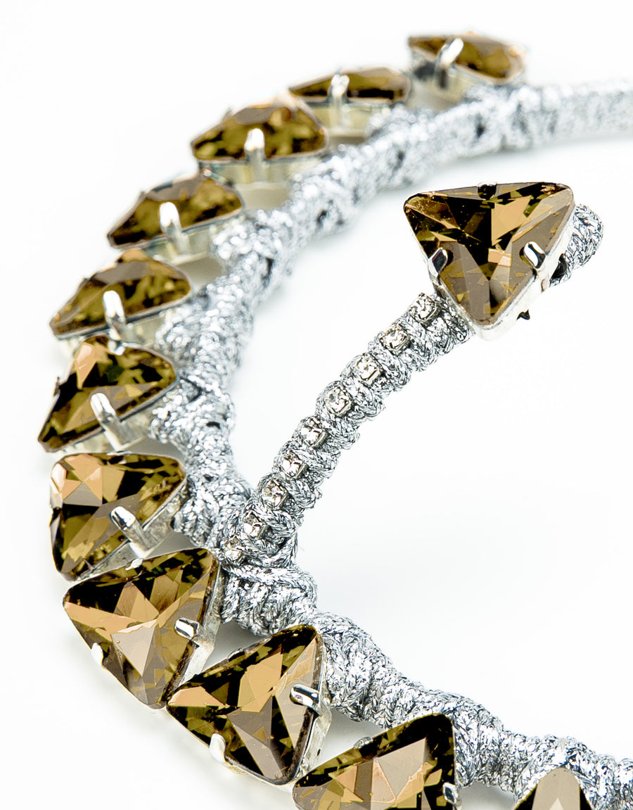 Ambergold Triangle Crown